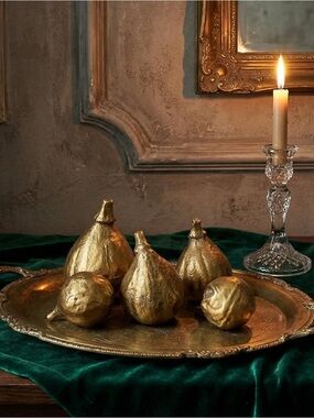 Resin Figs with Antique Finish, Sold Individually, 5 Assorted Sizes Available
